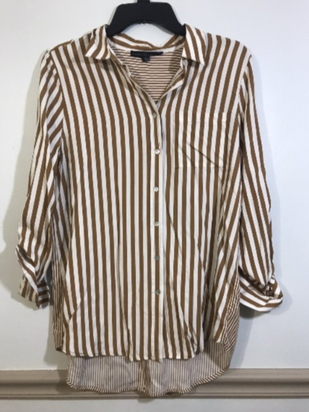 Jane + Delancey Gold Striped Button Up Shirt Womens Small Roll Tab Sleeve Casual
